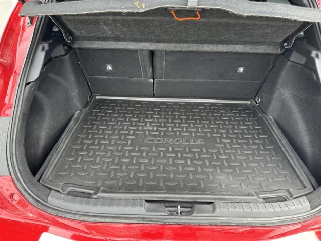 TOYOTA Corolla Hybrid Dynamic Business  2.0 184 ch 