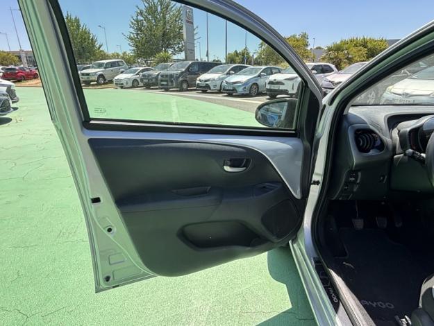 TOYOTA Aygo x-play  1.0 72 ch 
