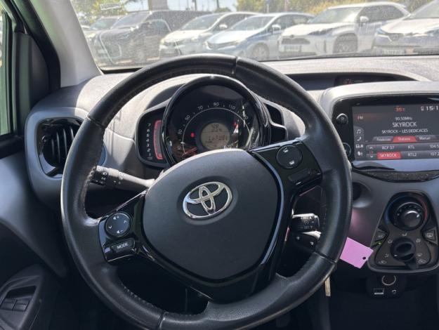 TOYOTA Aygo x-play  1.0 72 ch 