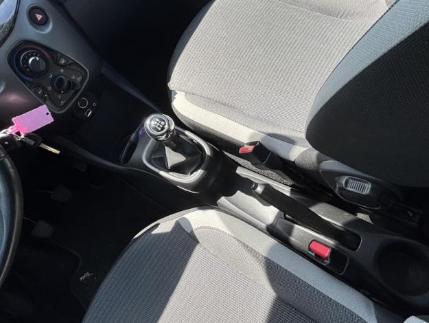 TOYOTA Aygo x-play  1.0 72 ch 