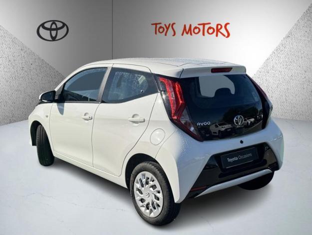 TOYOTA Aygo 1.0 VVT-i x-play / X-shift  
