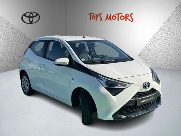TOYOTA Aygo 1.0 VVT-i x-play / X-shift  