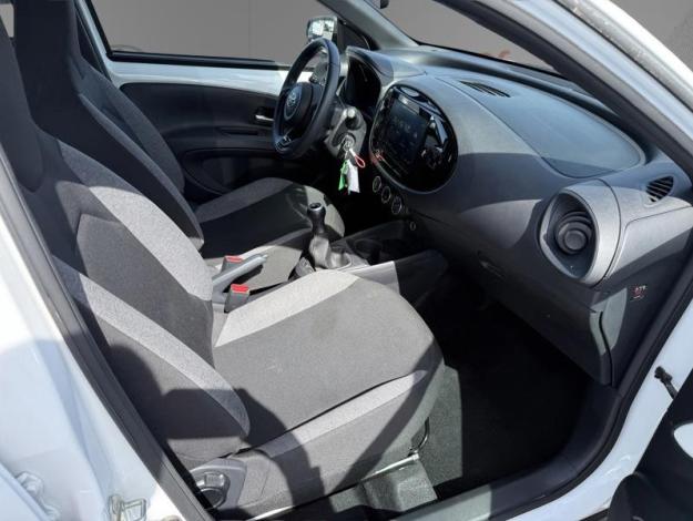 TOYOTA Aygo X Dynamic   