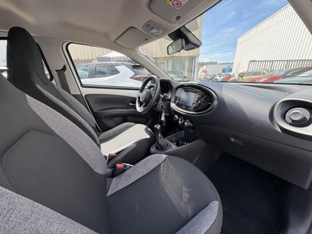 TOYOTA Aygo X 1.0 VVT-i 72 Dynamic   