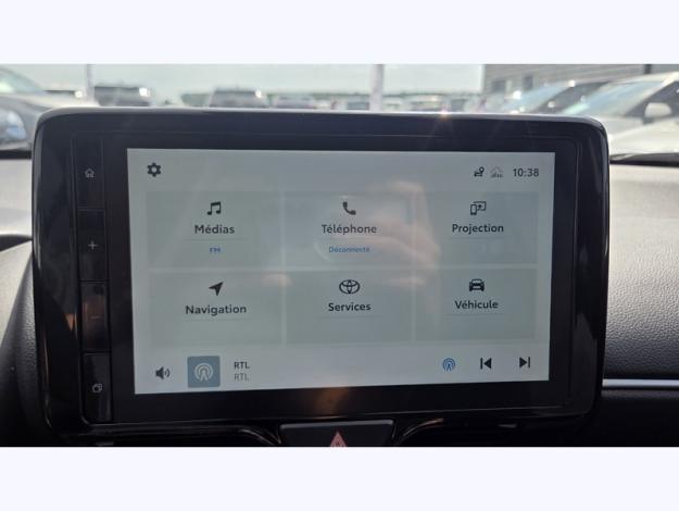 TOYOTA Yaris Cross Hybrid 2WD Design   