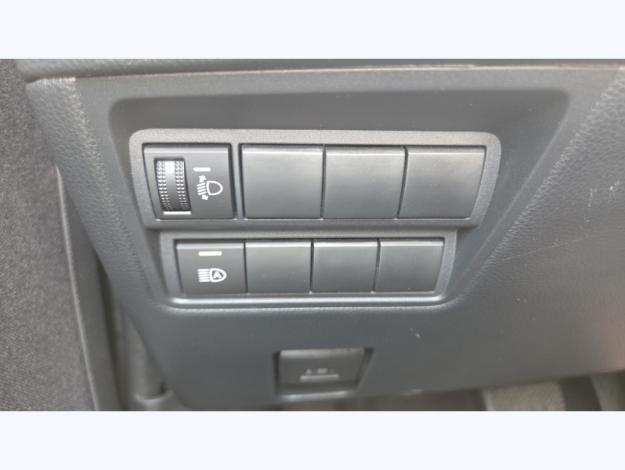 TOYOTA Yaris Cross Hybrid 2WD Design   