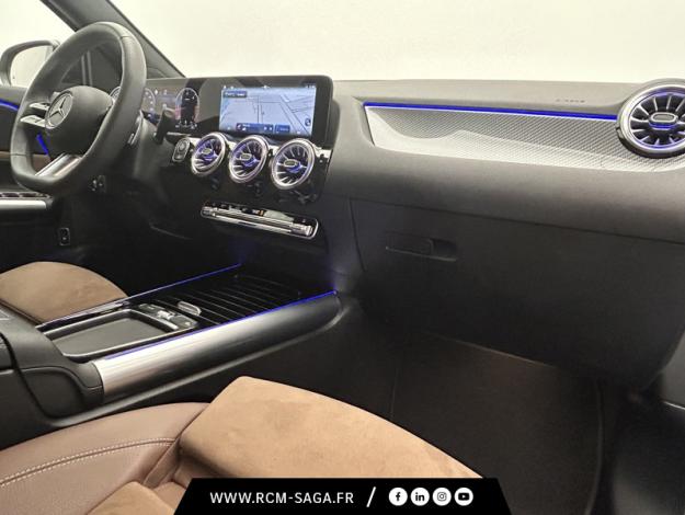 MERCEDES-BENZ GLA 200 d AMG Line  
