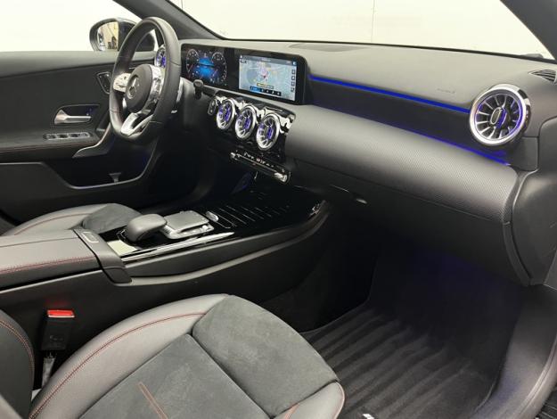 MERCEDES-BENZ Classe A 200 AMG Line  