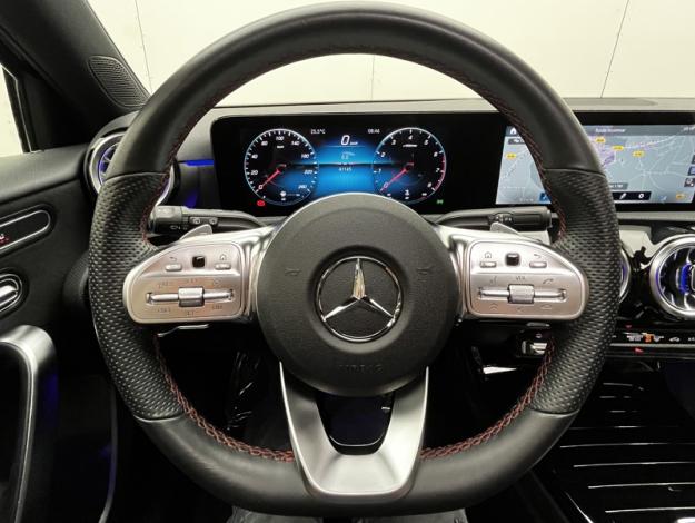 MERCEDES-BENZ Classe A 200 AMG Line  