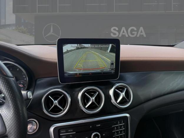 MERCEDES-BENZ GLA 180 Urban  