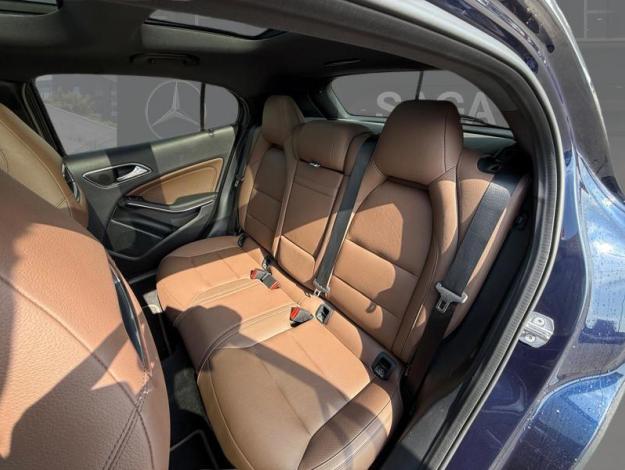 MERCEDES-BENZ GLA 180 Urban  