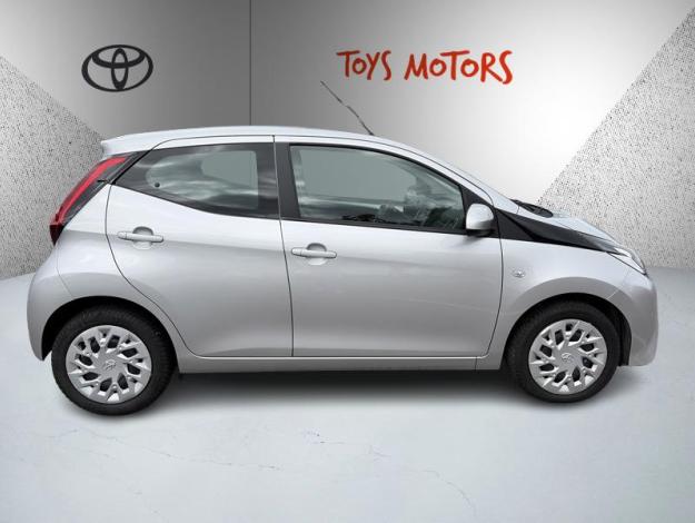 TOYOTA Aygo X-Play  