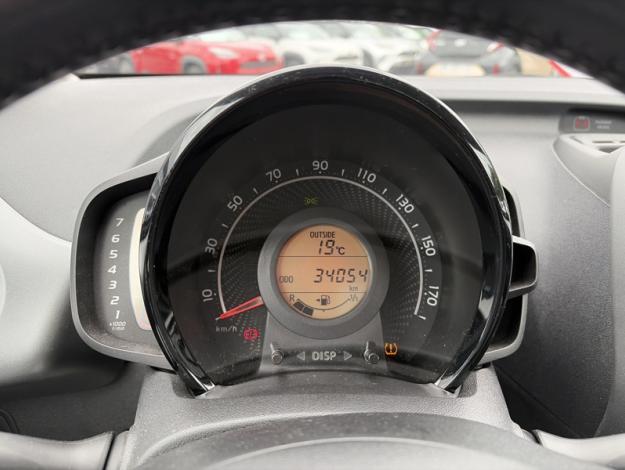 TOYOTA Aygo X-Play  