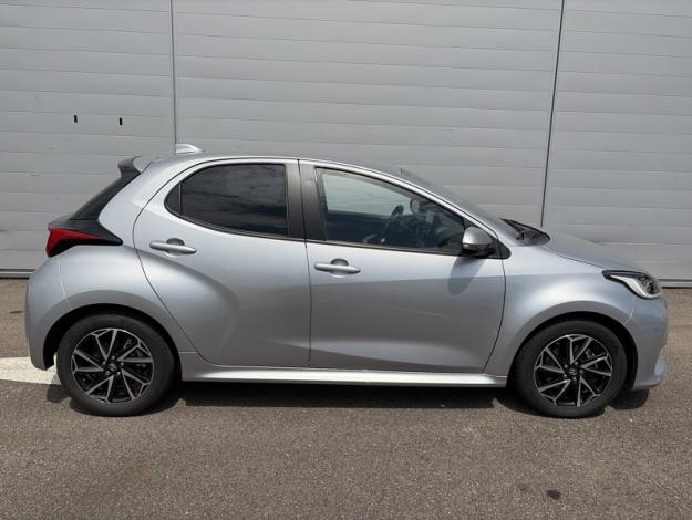 TOYOTA Yaris 116h Design Pack  