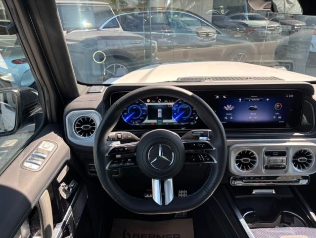 MERCEDES-BENZ G 580 EQ "EDITION ONE"  