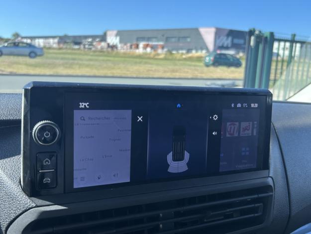 TOYOTA Proace Combi Medium 2.0L 140 D-4D PACK NAVI MC24  PROACE VERSO 2.0L D 4D 140 COMBI PACK NAVI MC24