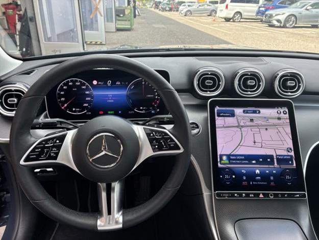 MERCEDES-BENZ  Třídy C C 300e 4MATIC EQ (11/18)