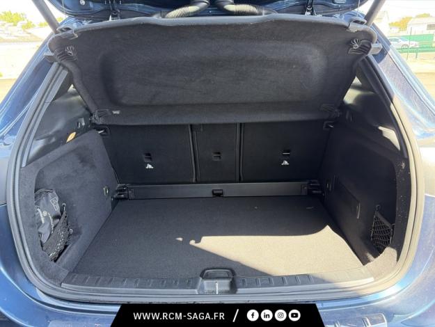 MERCEDES-BENZ GLA 200 d AMG Line  