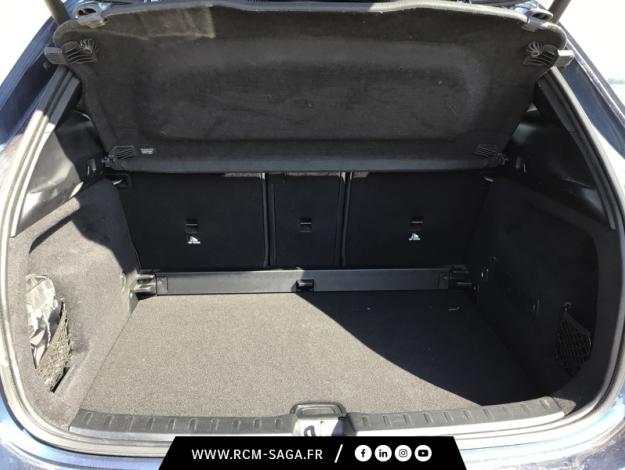 MERCEDES-BENZ GLA 200 d AMG Line  