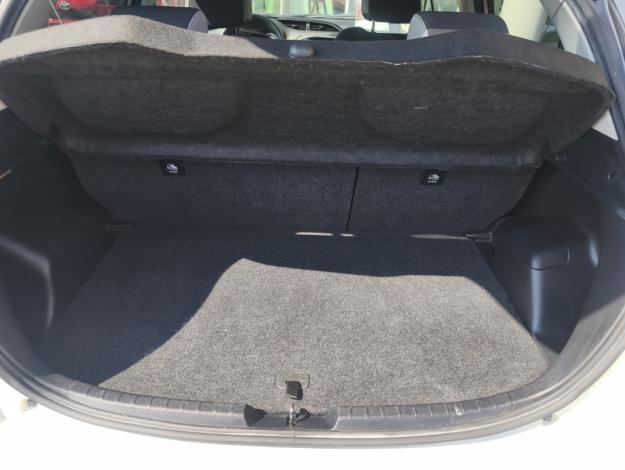 TOYOTA Yaris 110 VVT-i CVT Design Y20  