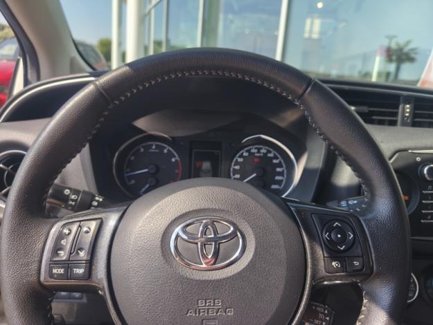 TOYOTA Yaris 110 VVT-i CVT Design Y20  