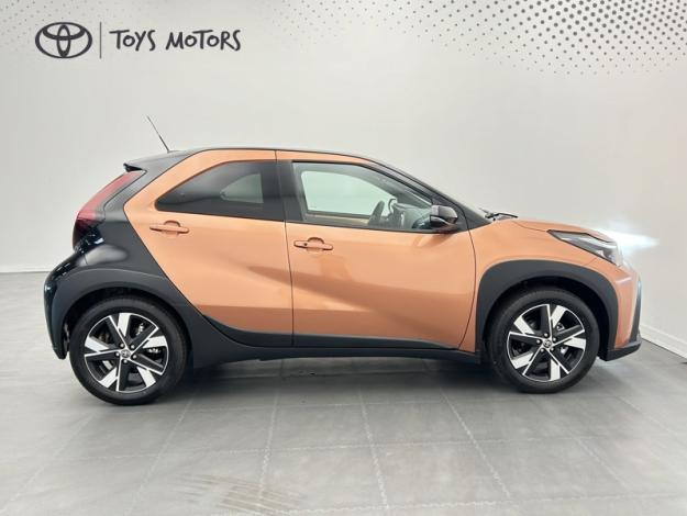 TOYOTA Aygo X Hybride 116h Graphic  Pack Zen Radar
