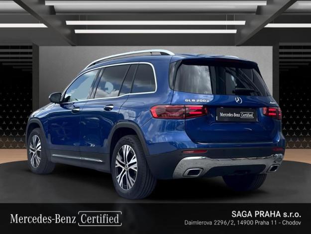 MERCEDES-BENZ GLB 200 d 4MATIC Progressive Edition (3/21)