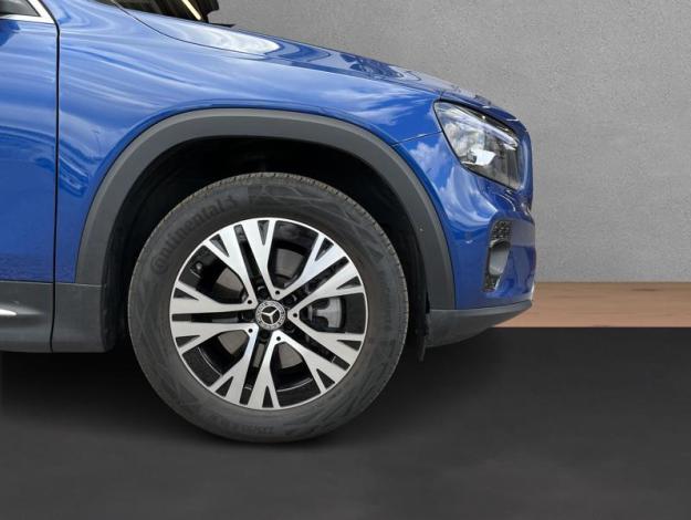 MERCEDES-BENZ GLB 200 d 4MATIC Progressive Edition (9/21)