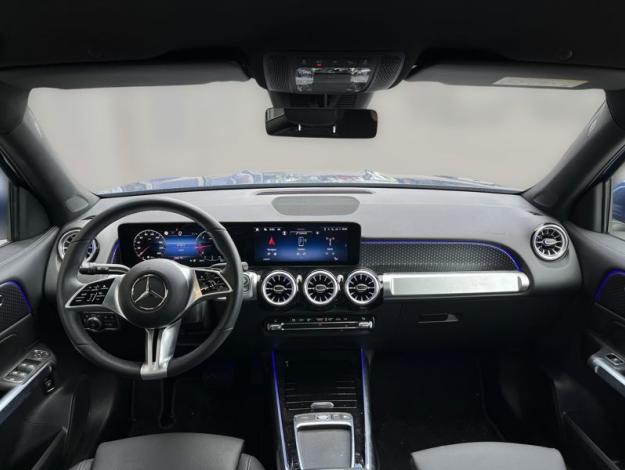 MERCEDES-BENZ GLB 200 d 4MATIC Progressive Edition (14/21)
