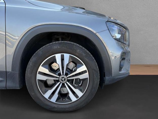 MERCEDES-BENZ GLB 200 Progressive Edition (9/21)