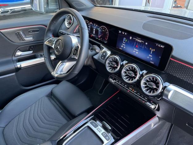 MERCEDES-BENZ GLB 200 Progressive Edition (19/21)