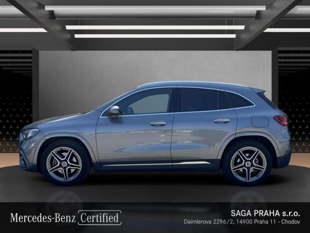 MERCEDES-BENZ GLA 200 d 4MATIC AMG Style Edition (2/18)