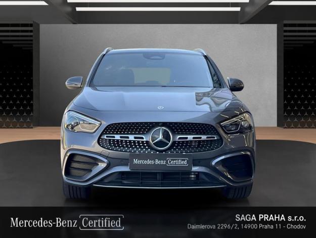 MERCEDES-BENZ GLA 200 d 4MATIC AMG Style Edition (8/18)