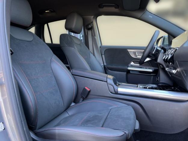 MERCEDES-BENZ GLA 200 d 4MATIC AMG Style Edition (16/18)