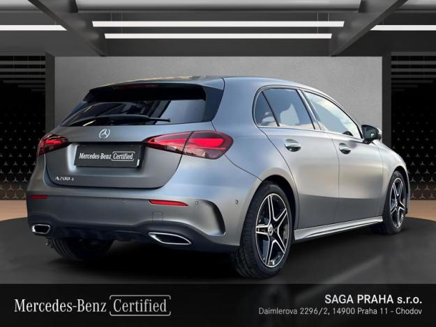 MERCEDES-BENZ A-Třída A 200 d AMG Night Manufaktur (5/20)