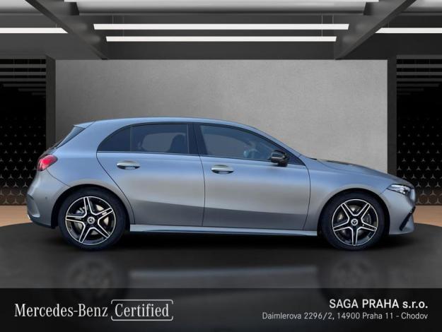MERCEDES-BENZ A-Třída A 200 d AMG Night Manufaktur (6/20)
