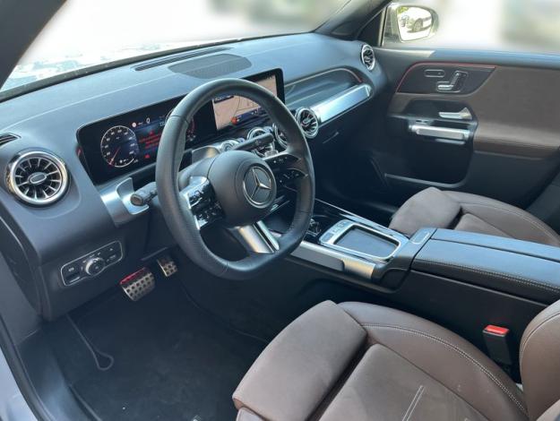MERCEDES-BENZ GLB 200 d 4MATIC AMG Night (10/18)