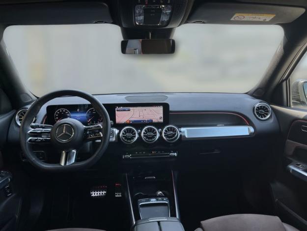 MERCEDES-BENZ GLB 200 d 4MATIC AMG Night (14/18)