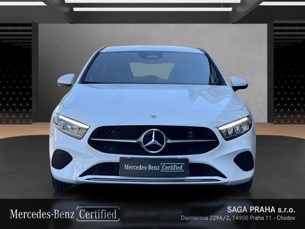 MERCEDES-BENZ A-Třída A 180 (8/18)
