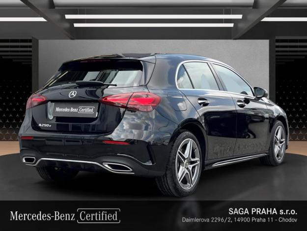 MERCEDES-BENZ A-Třída A 250e EQ AMG Style (5/21)