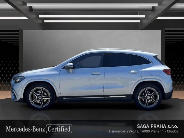 MERCEDES-BENZ GLA 200 d 4MATIC AMG Style Edition (2/18)