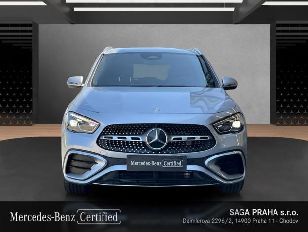 MERCEDES-BENZ GLA 200 d 4MATIC AMG Style Edition (8/18)