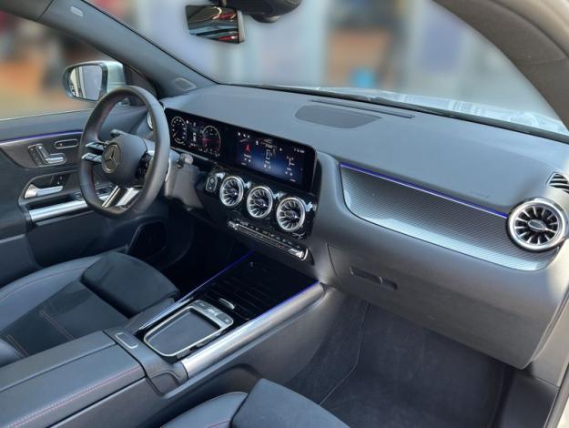 MERCEDES-BENZ GLA 200 d 4MATIC AMG Style Edition (15/18)