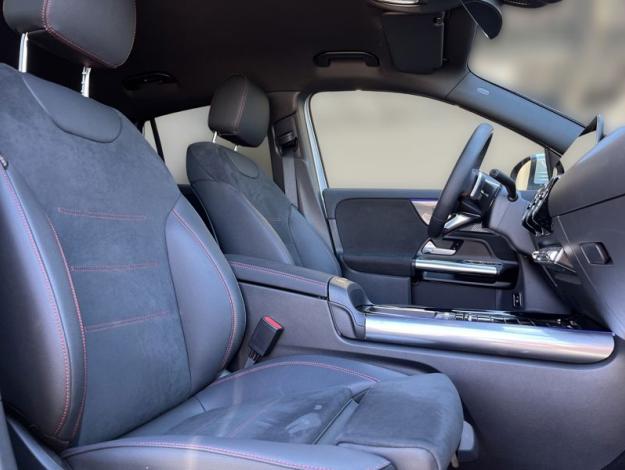 MERCEDES-BENZ GLA 200 d 4MATIC AMG Style Edition (16/18)