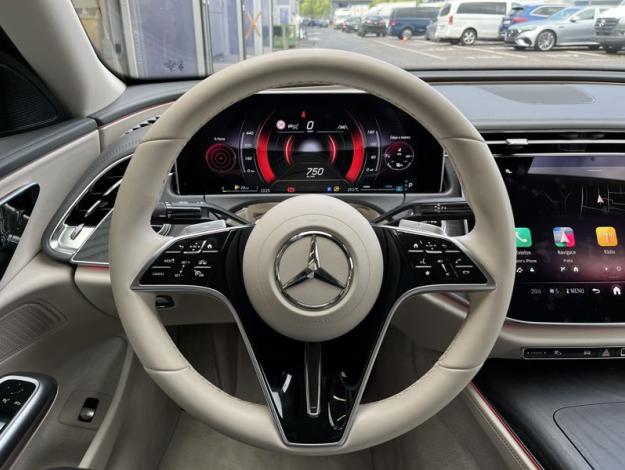 MERCEDES-BENZ  Třídy E E 220d 4MATIC Avantgarde (11/20)