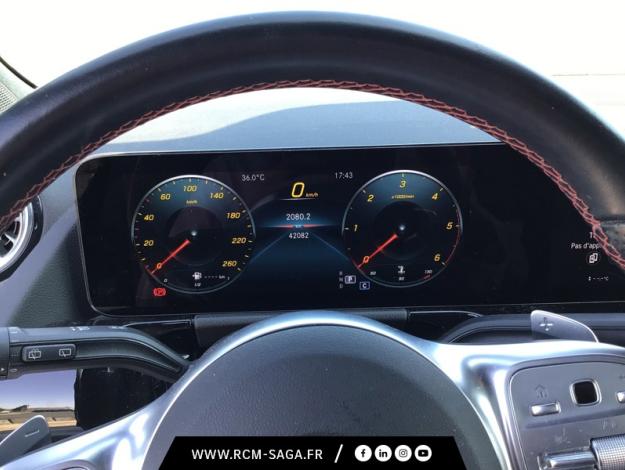 MERCEDES-BENZ GLA 200 d AMG Line  