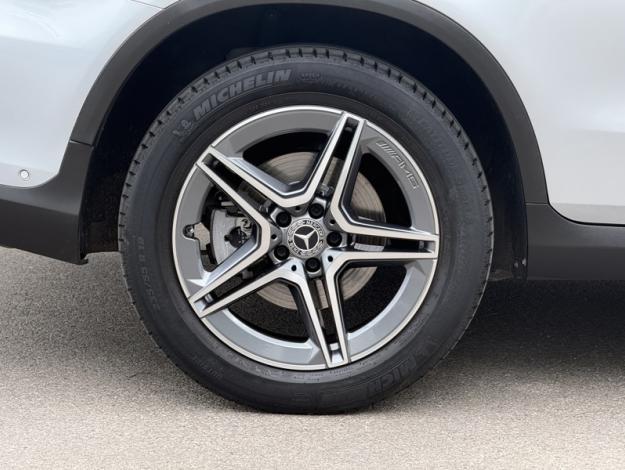 MERCEDES-BENZ GLC SUV GLC 220 d 4MATIC SUV AMG Line  