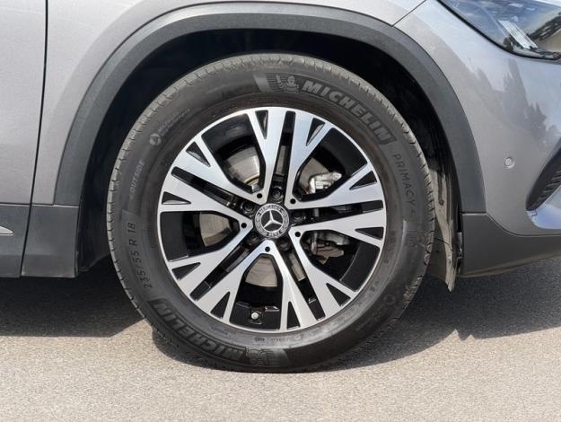 MERCEDES-BENZ GLA 200 d Business Line  