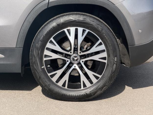 MERCEDES-BENZ GLA 200 d Business Line  