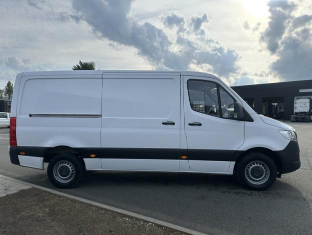 MERCEDES-BENZ Sprinter 311 CDI Fourgon Standard  SPRINTER 311 FG 37 3,5t FIRST Propul. Lé
